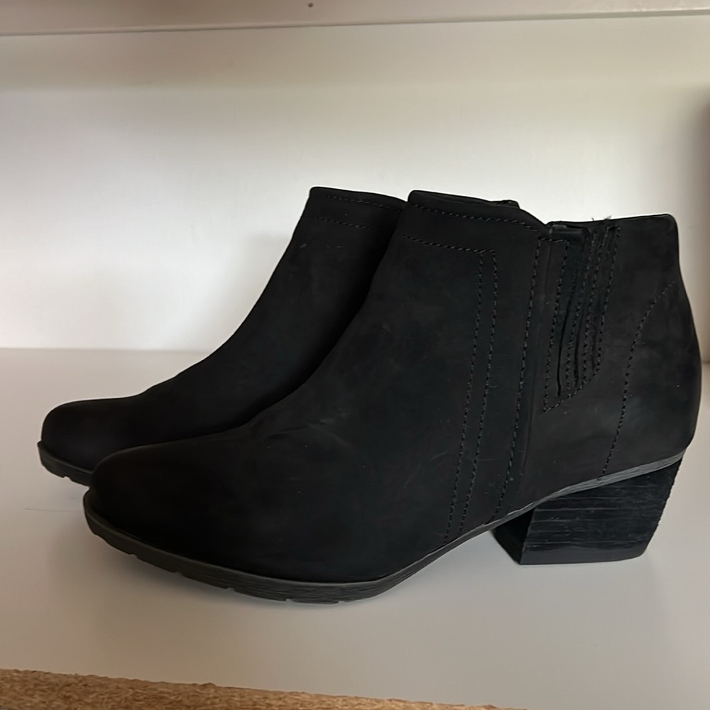 Blondo Black Waterproof Boots Size 7 1/2